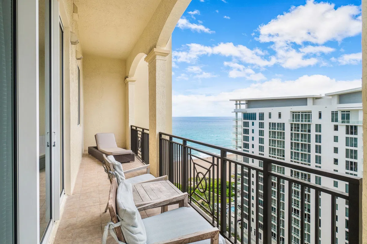 Renaissance on the Ocean Residence photo 37