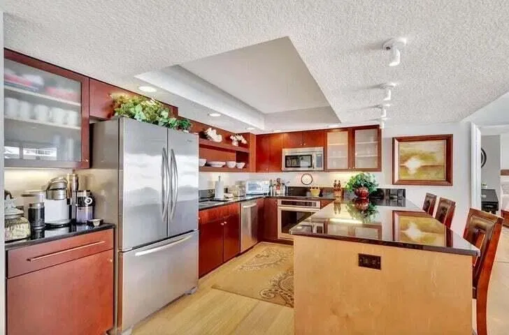 Singer Island Unit 1-905 photo 19