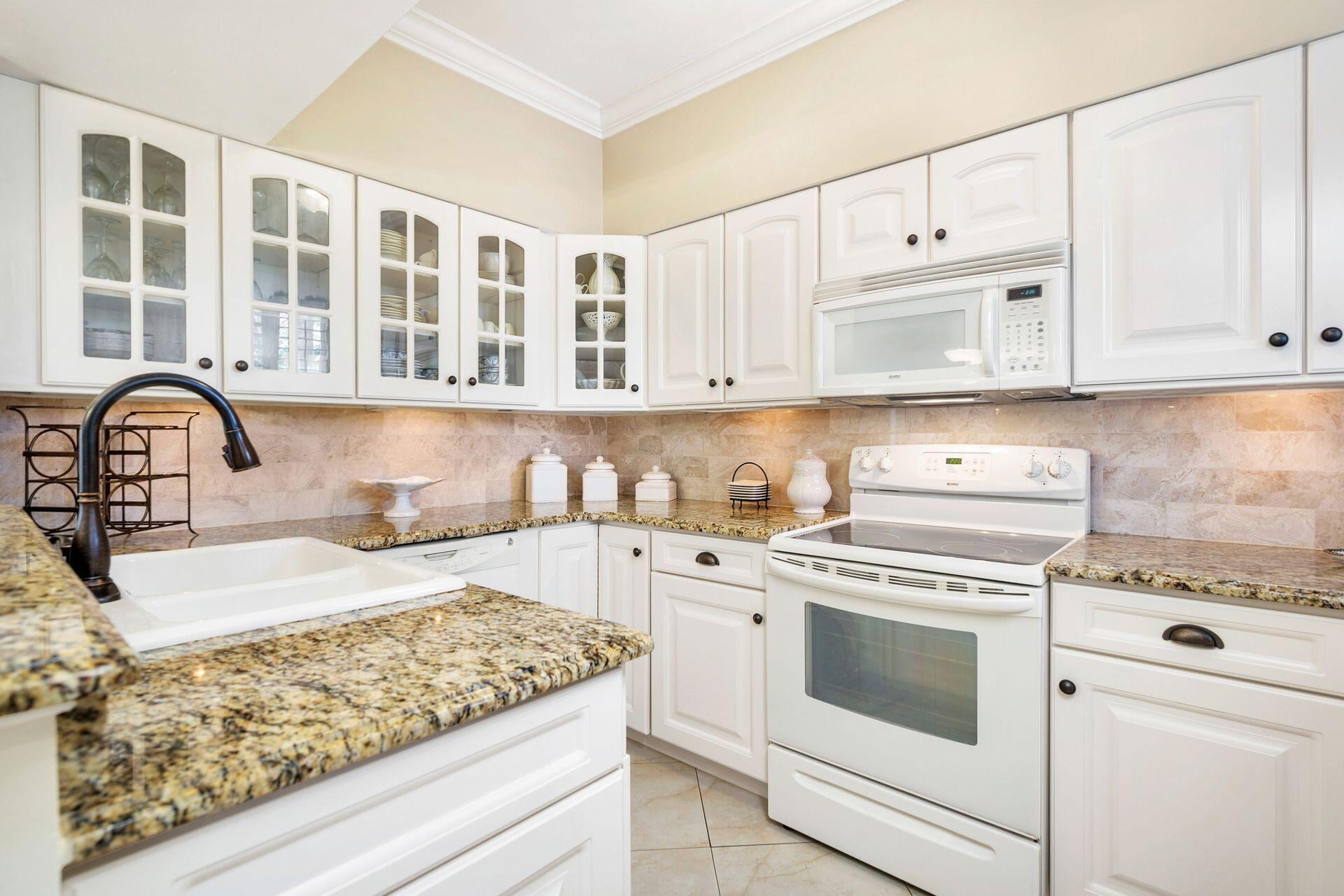Residence photo 10