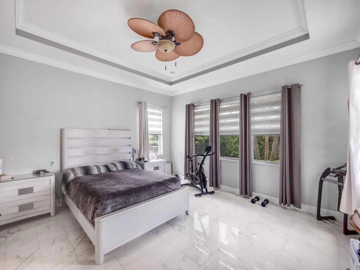 Residence photo 7