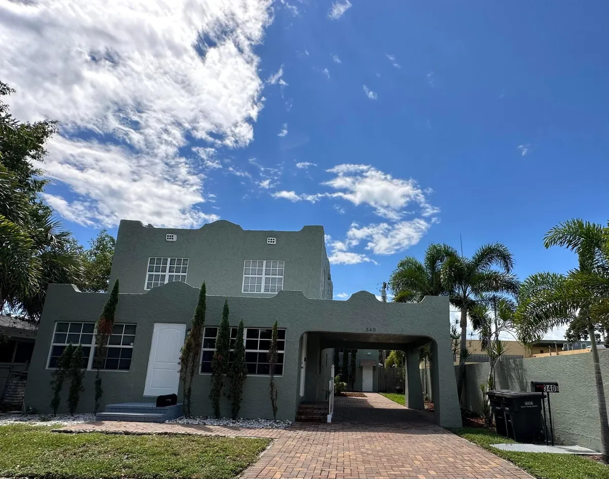 West Palm Beach Residence