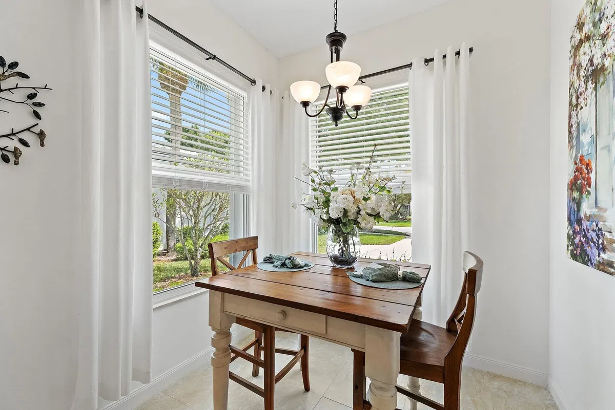 Residence photo 7