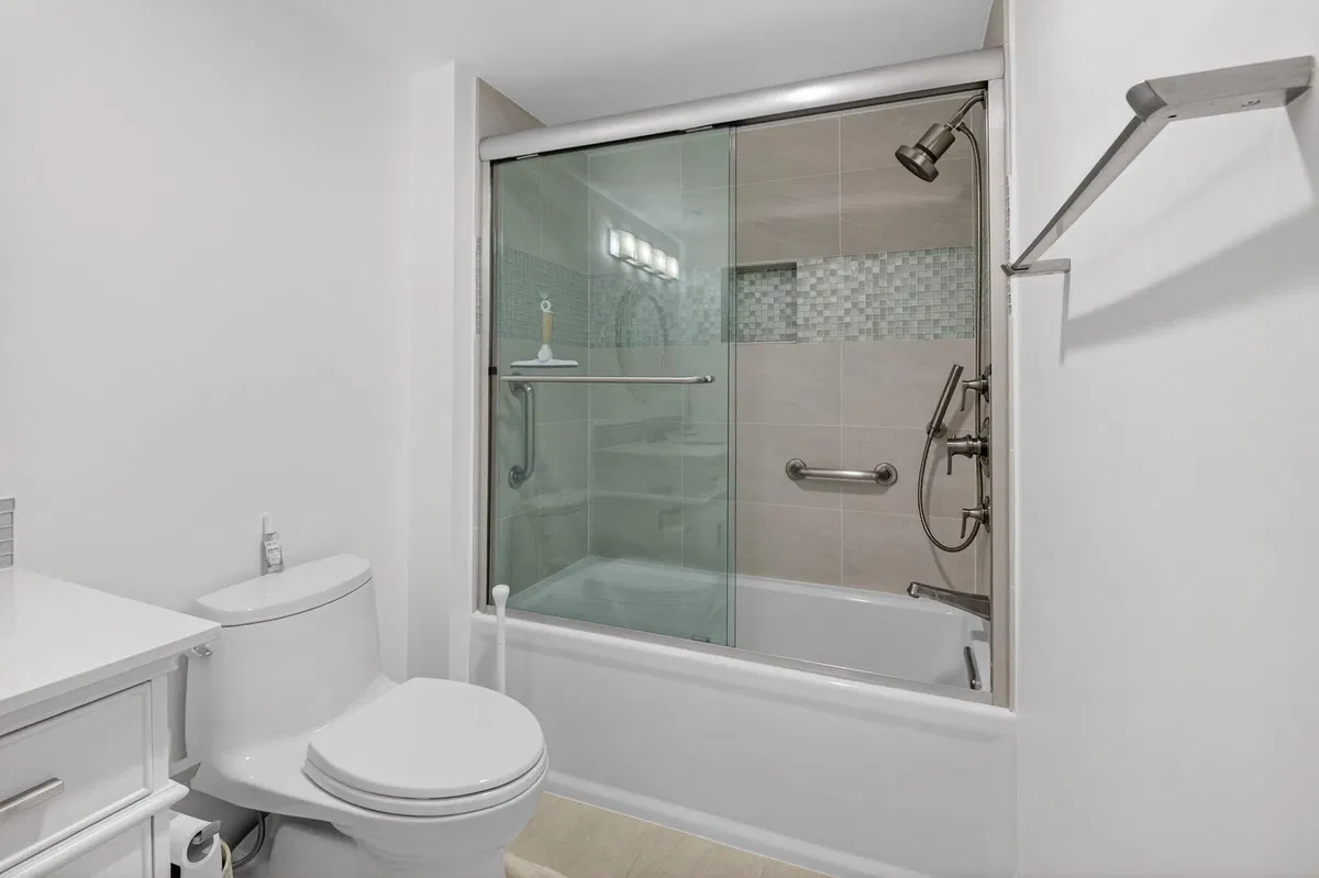 Downtown Delray Beach Unit 3e photo 28