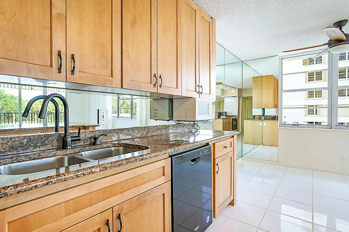 Boca Towers Unit 302e photo 13