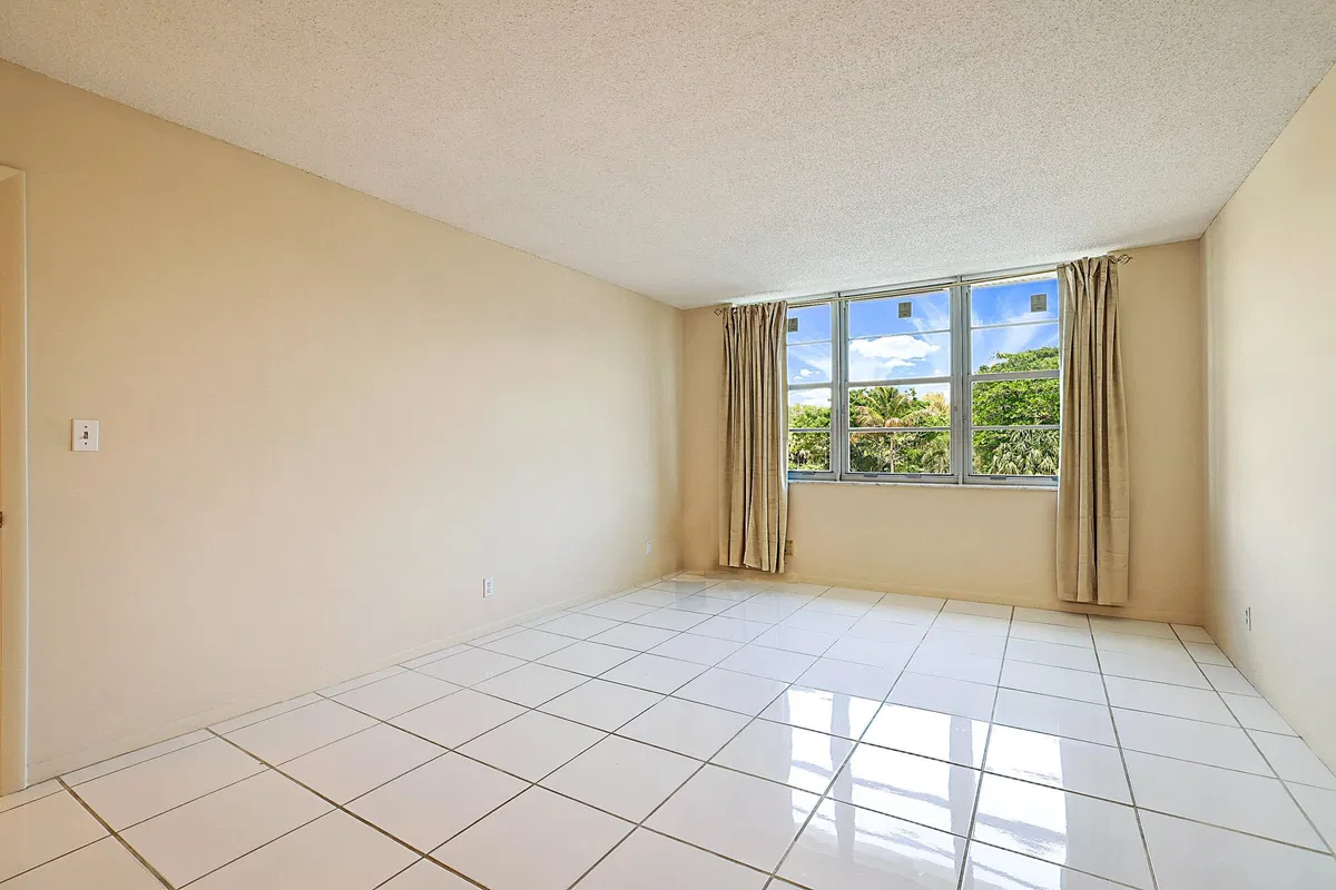 Boca Towers Unit 302e photo 16