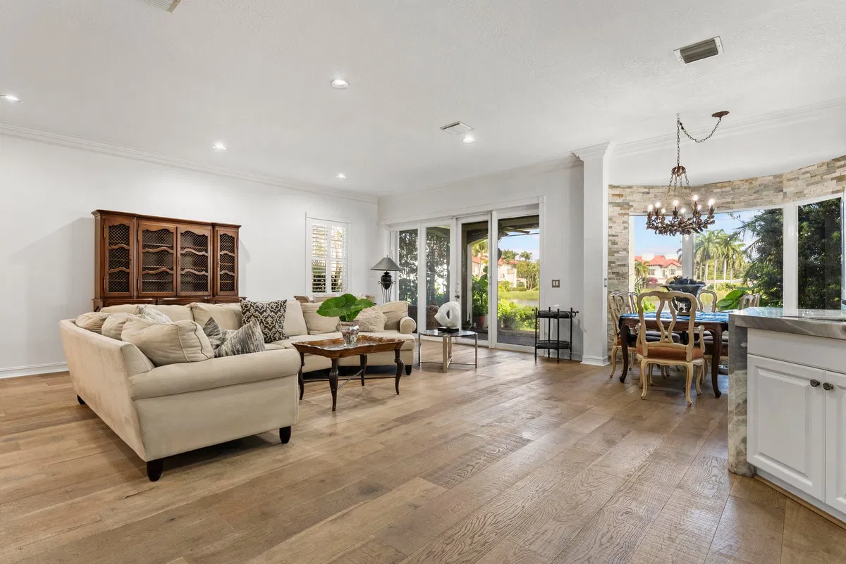 Palm Trail Delray Beach Residence photo 13