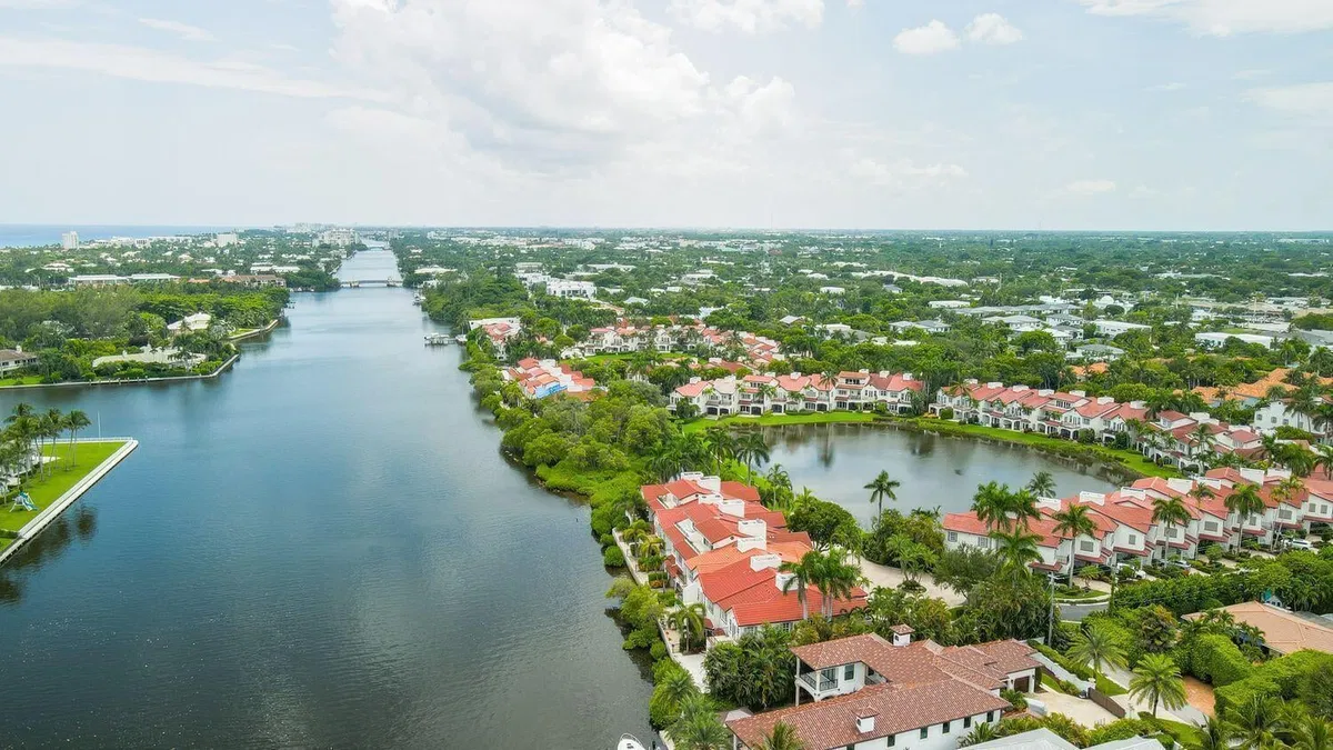 Palm Trail Delray Beach Residence photo 43