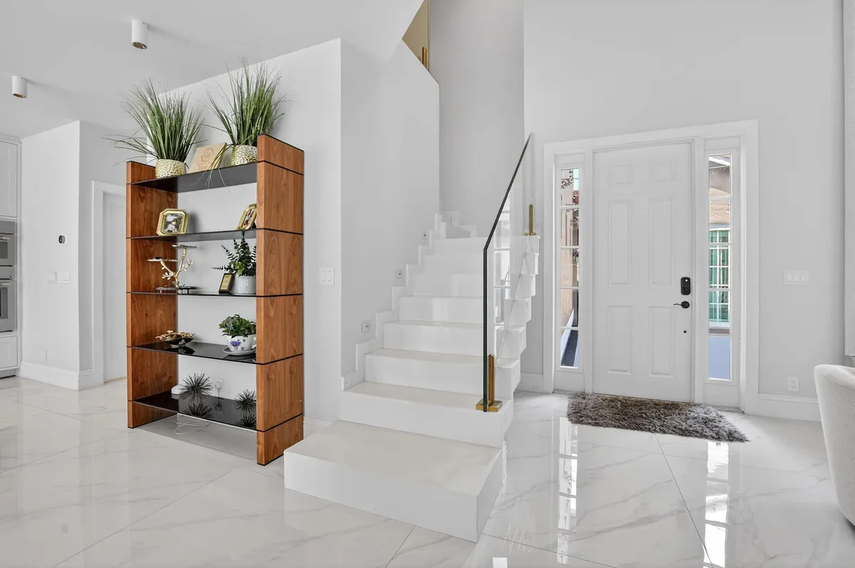  Residence photo 28