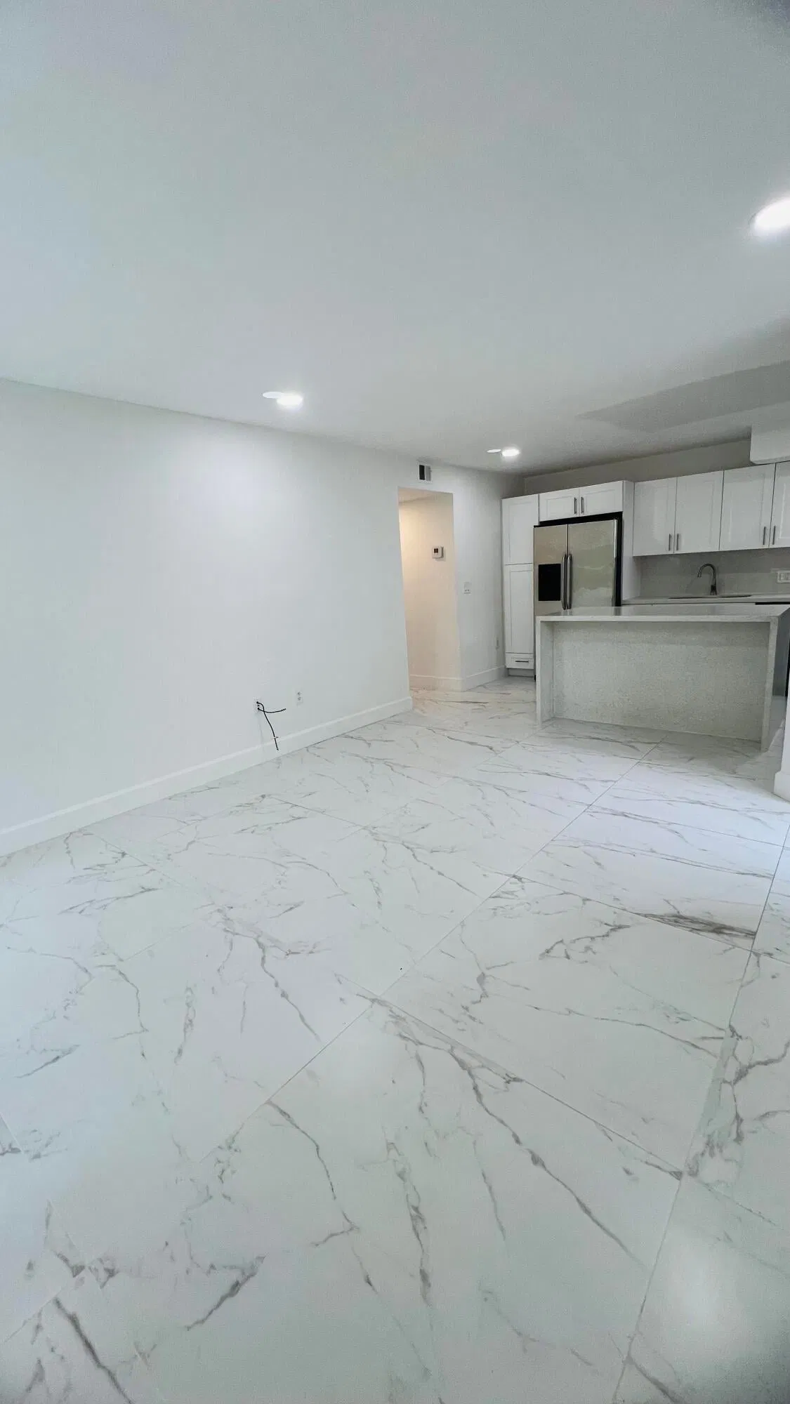 Village Square Unit 2012 photo 10