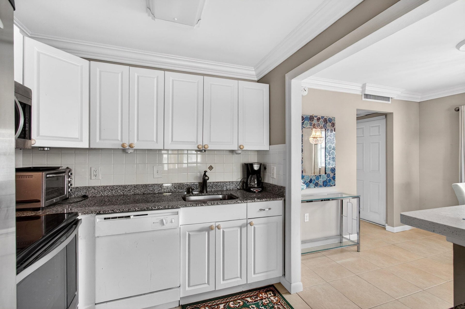 Residence photo 22