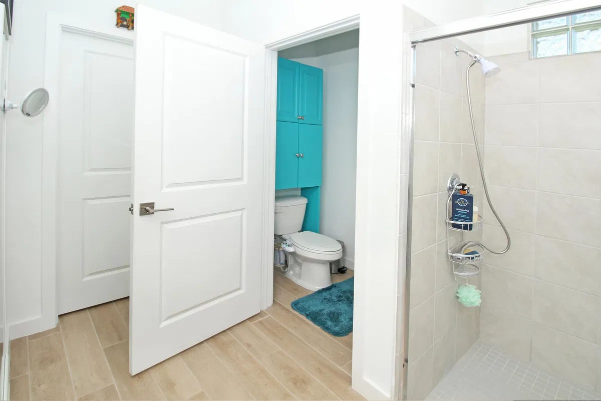 Residence photo 16