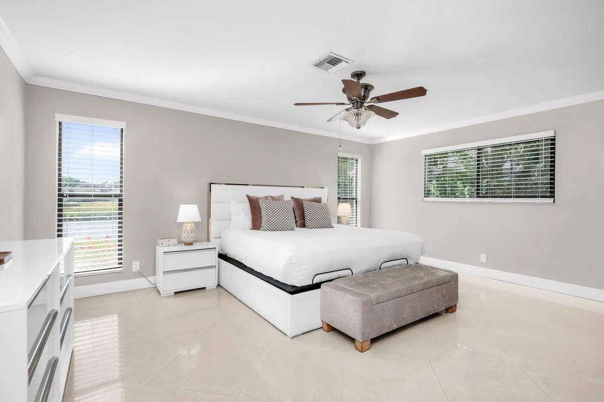 Residence photo 13