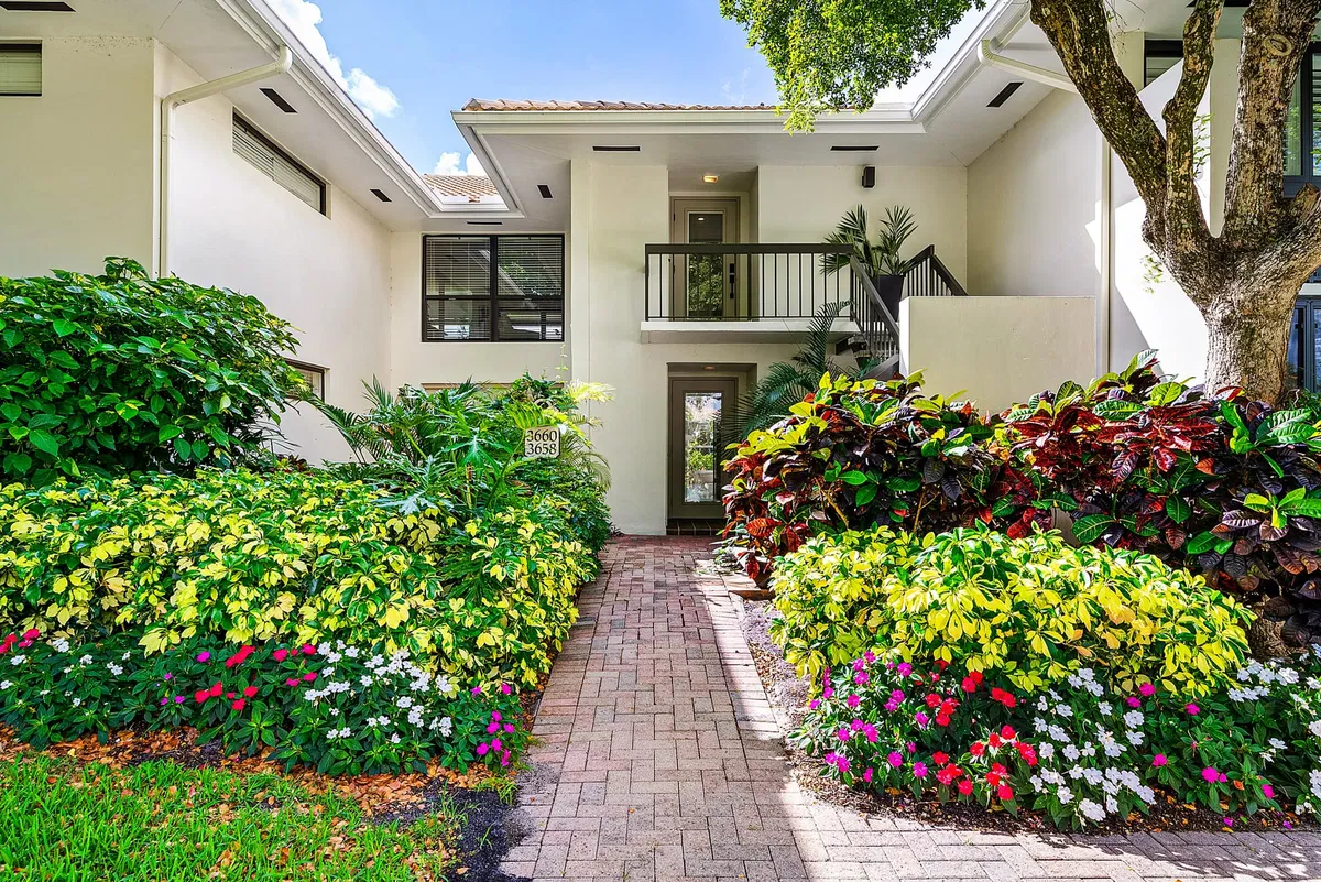 Residence photo 4