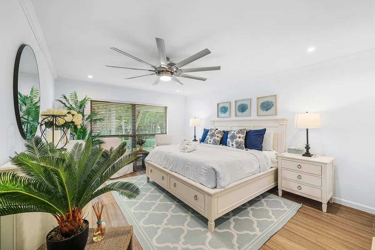 Residence photo 25