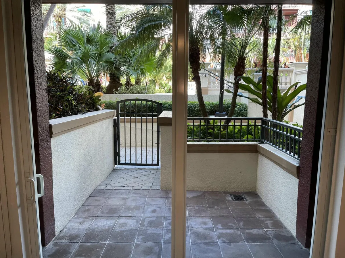 The Prado Unit 534 photo 7