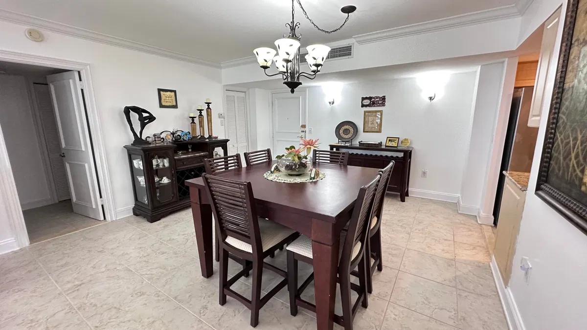 The Patrician of Palm Beach Unit 5030 photo 10