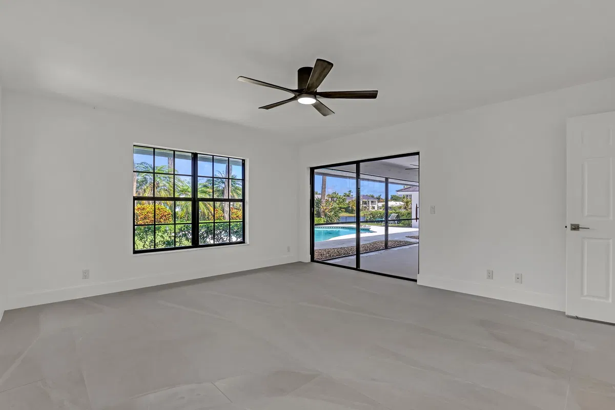 Residence photo 25