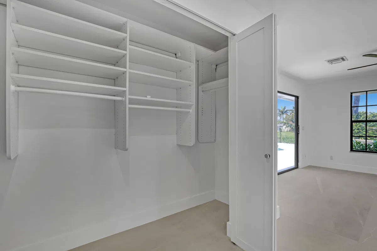 Residence photo 34