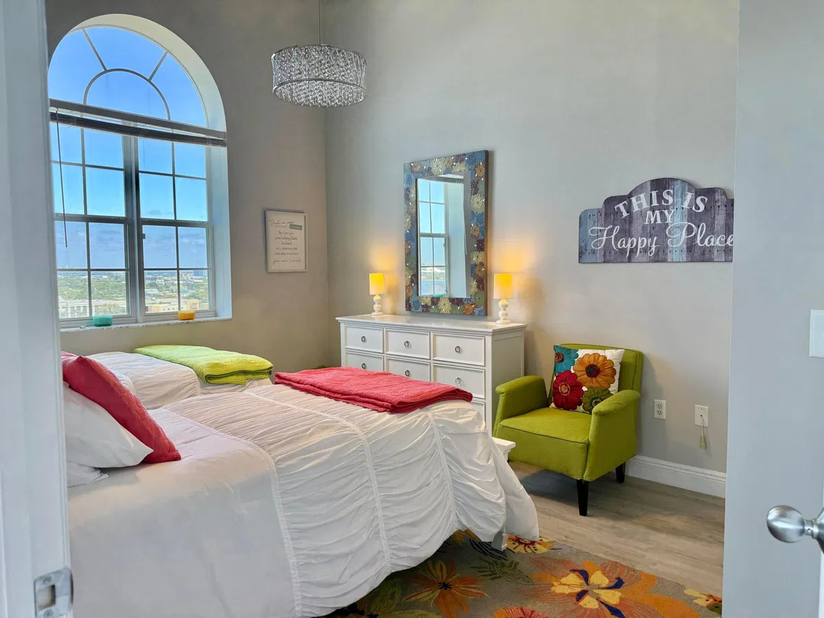 The Montecito Unit Lp01 photo 25