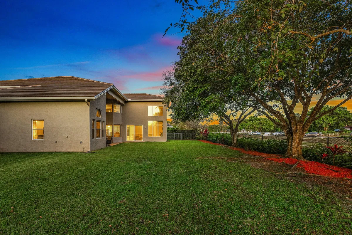 Saturnia Boca Raton Residence photo 55