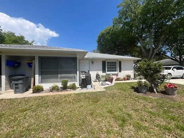 Unit 259 photo 4