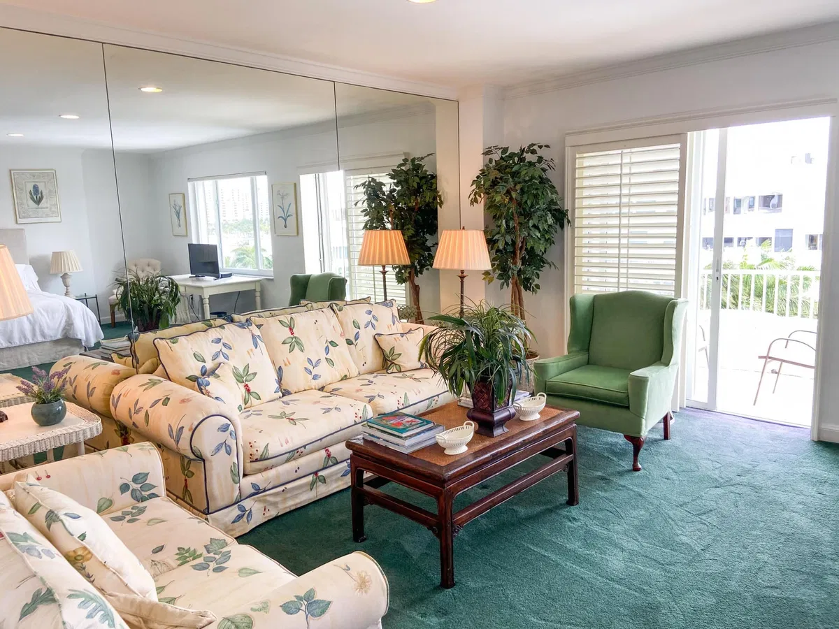 Palm Beach Towers, Palm Beach Unit 610a photo 4
