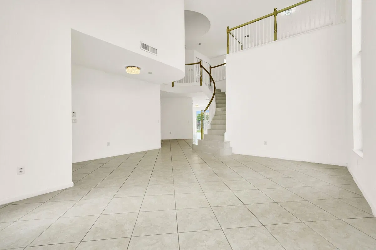 Residence photo 10