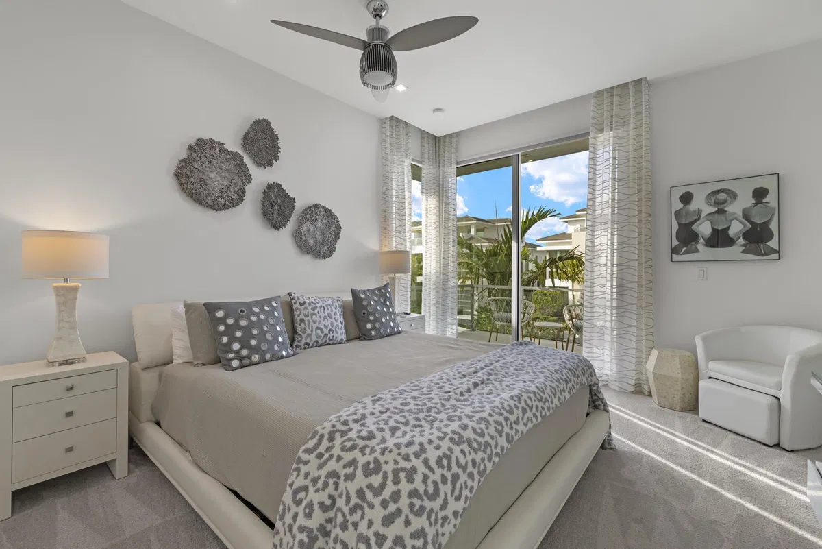 Ocean One Juno Beach Residence photo 22