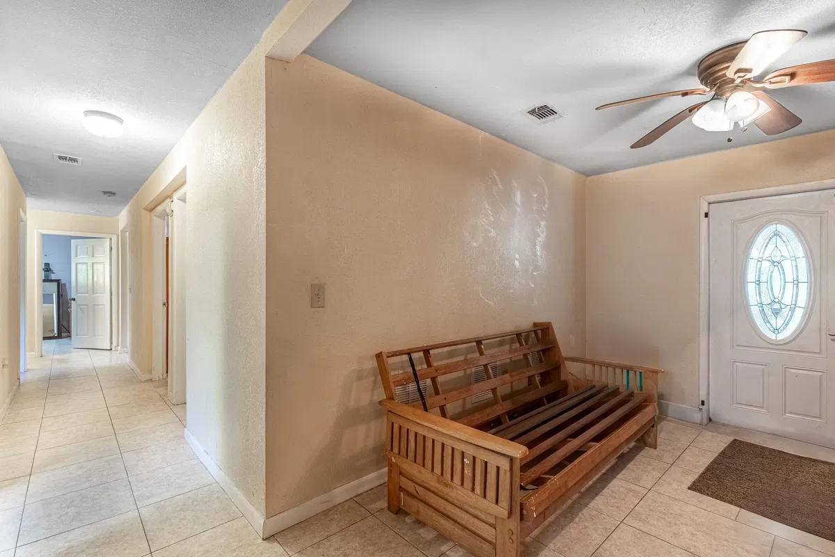 Residence photo 67