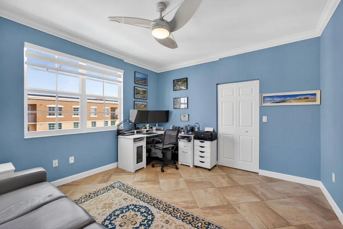 Flagler Pointe Unit 901 photo 31