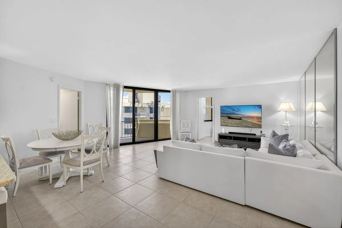 Singer Island Unit B24d photo 10