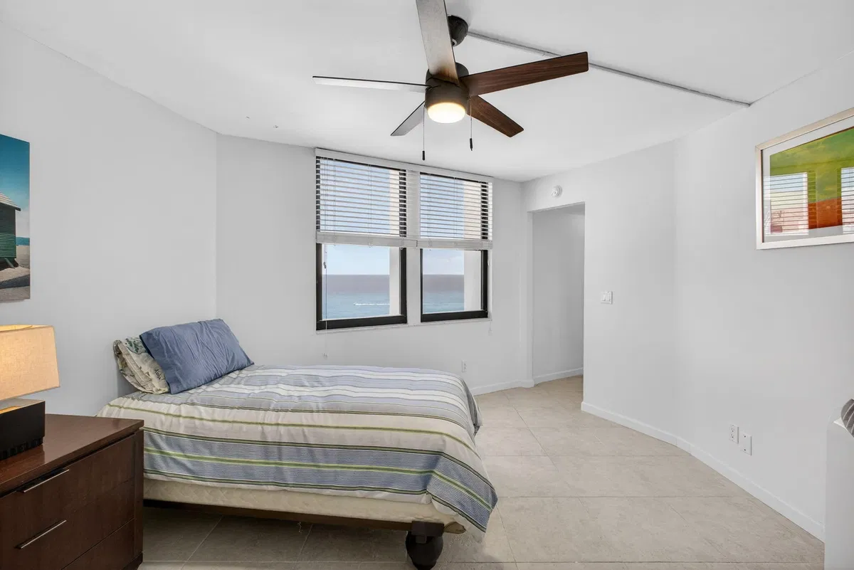 Singer Island Unit B24d photo 31