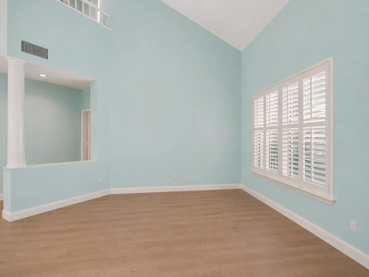 Residence photo 16