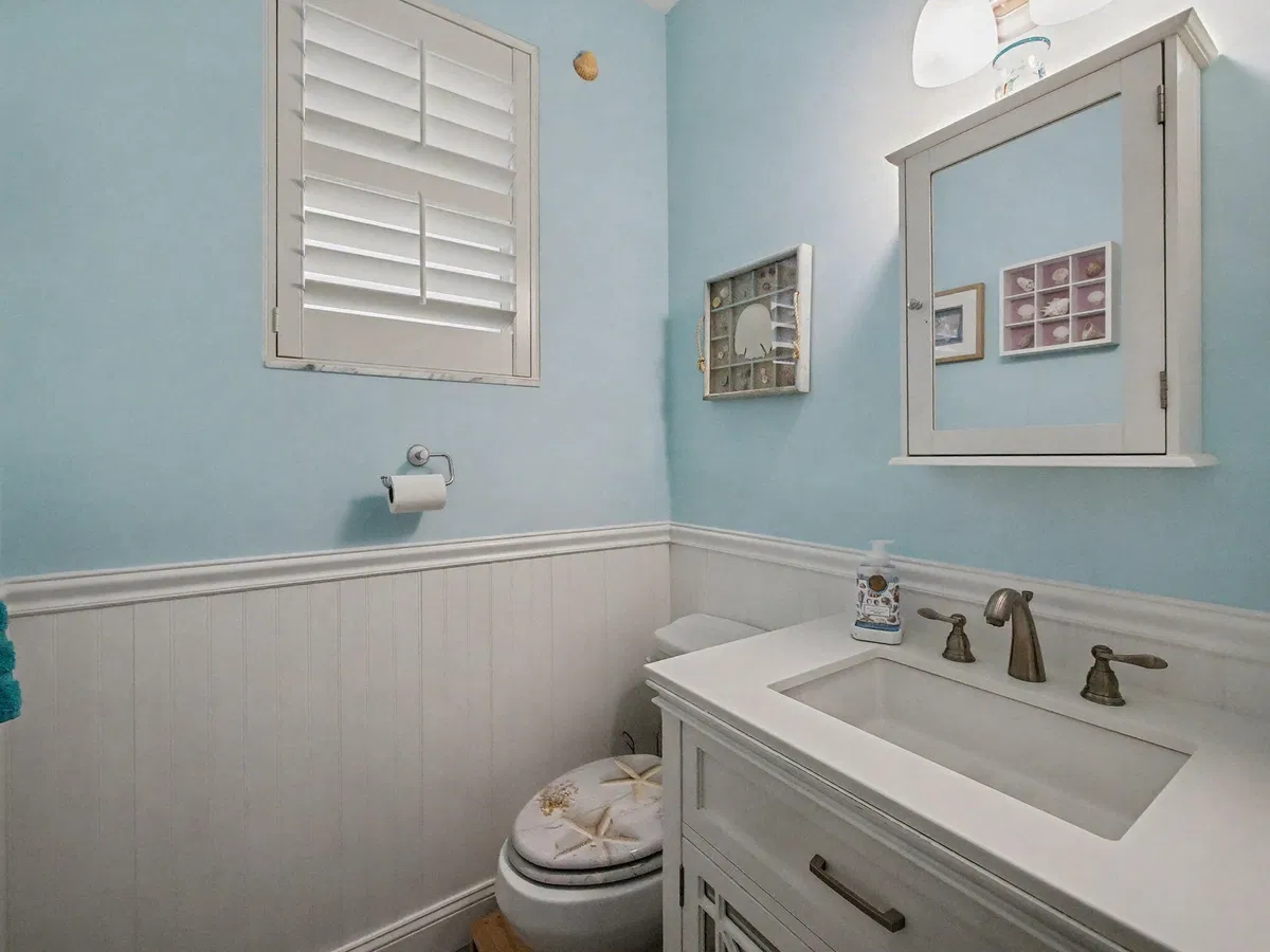Residence photo 25