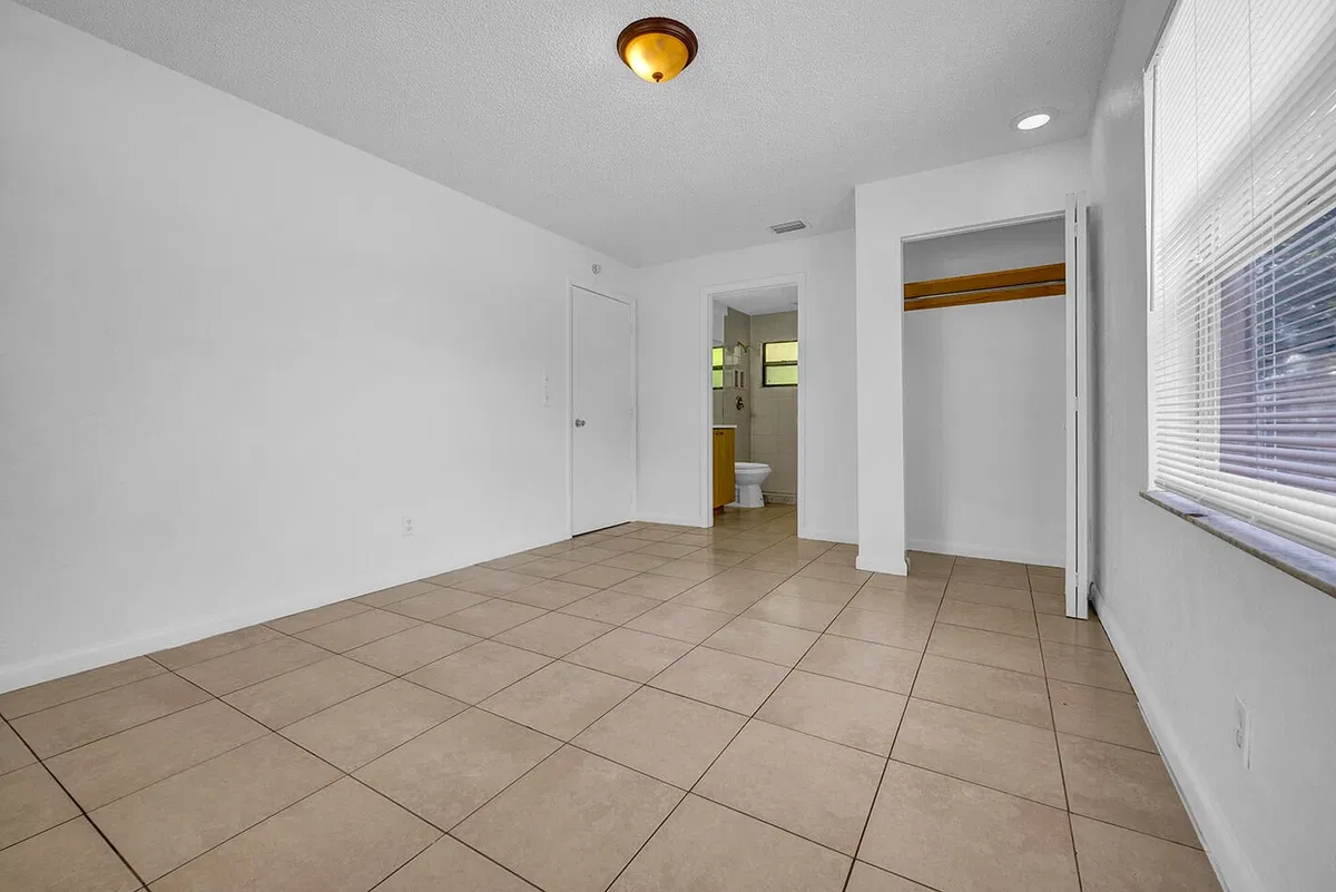 Residence photo 25