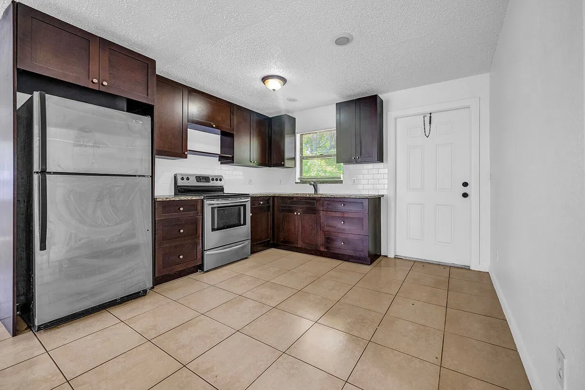Residence photo 28