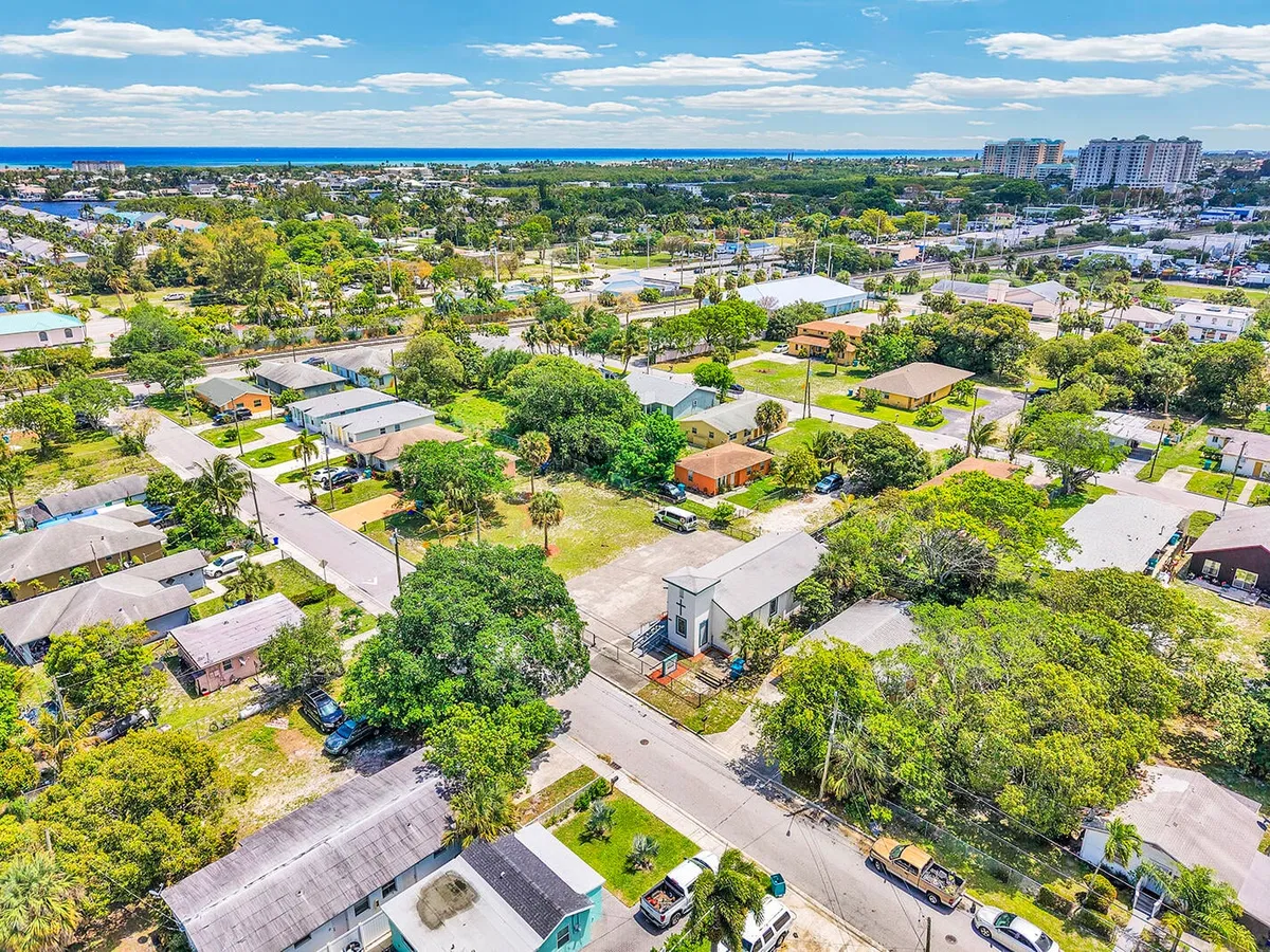 Residence photo 31