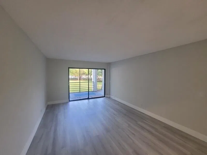 Unit 206 photo 43