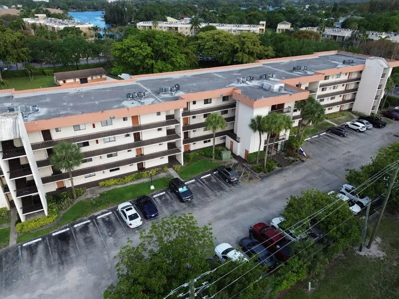 Unit 206 photo 61