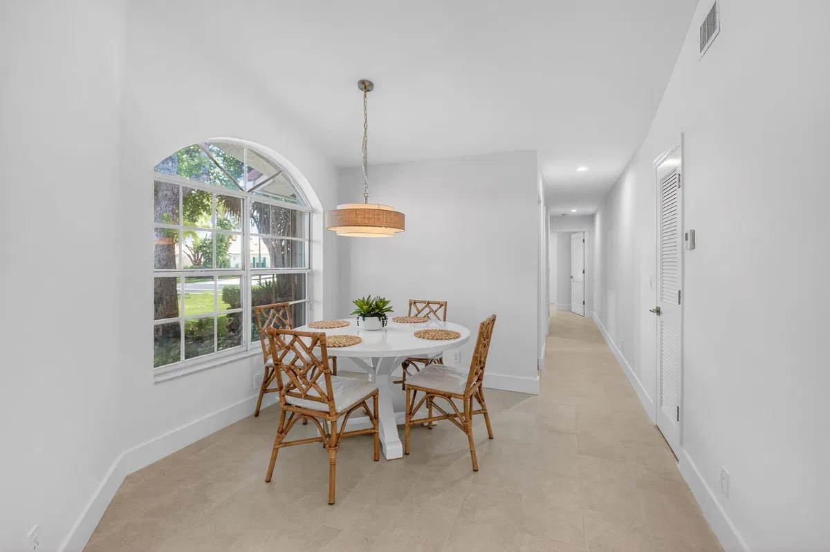 Residence photo 7