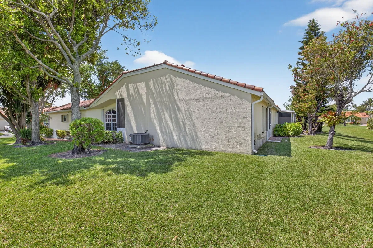 Residence photo 37