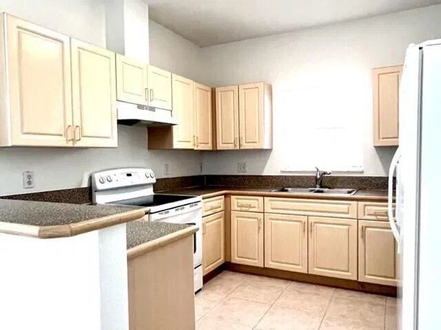 Residence photo 13