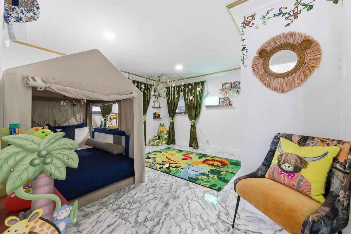 Hypoluxo Island Residence photo 13