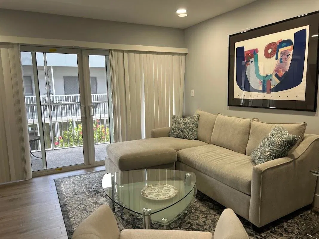Residence photo 16