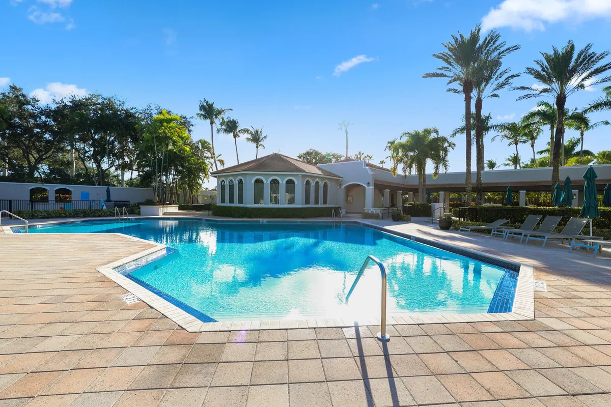 Saturnia Boca Raton Residence photo 82