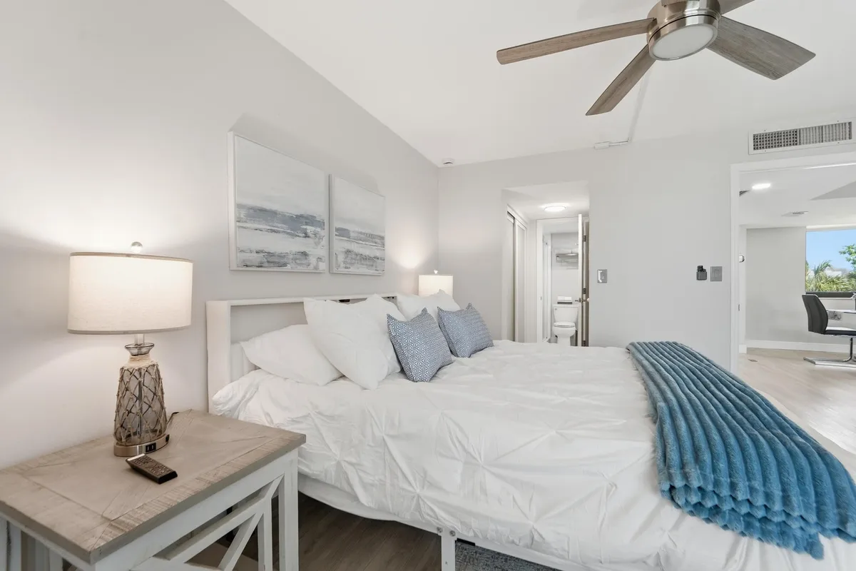  Unit 303m1 photo 22