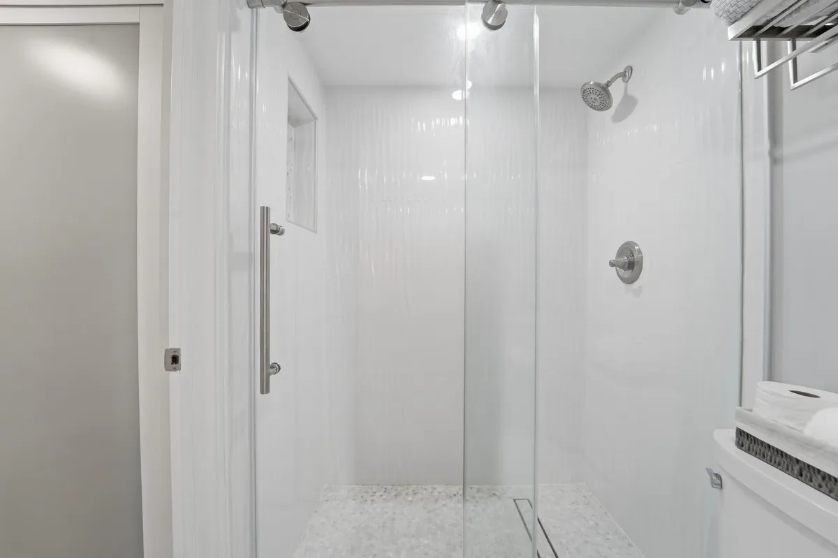  Unit 303m1 photo 25
