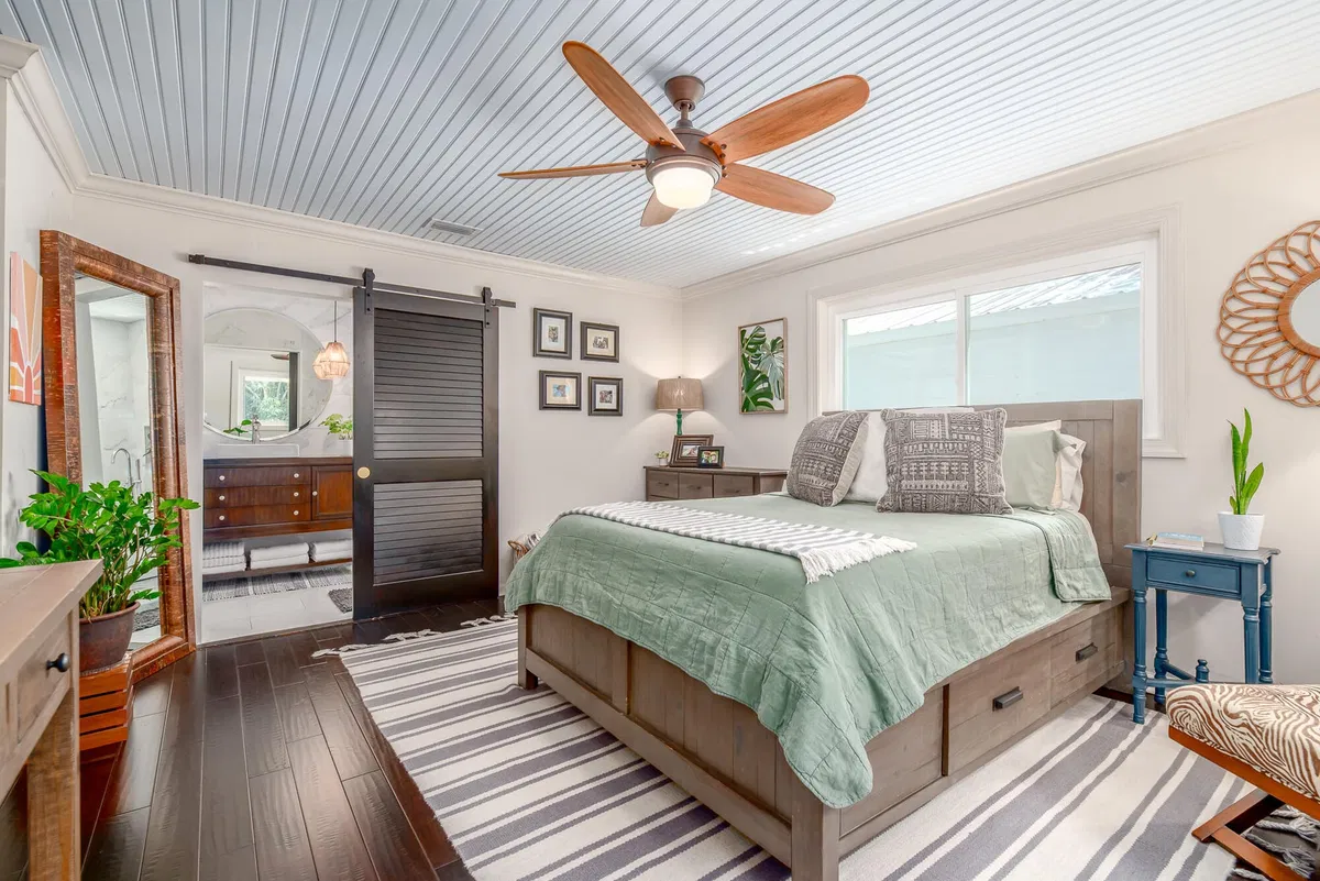 Residence photo 43