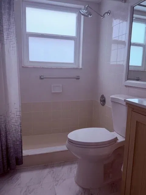 Unit 331 photo 13