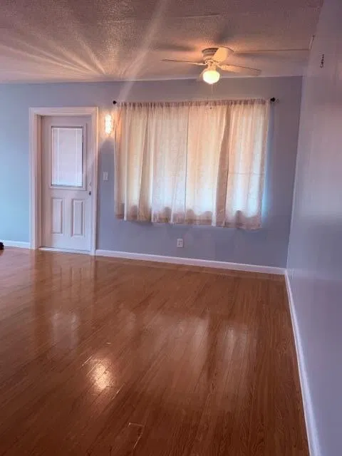 Unit 331 photo 28